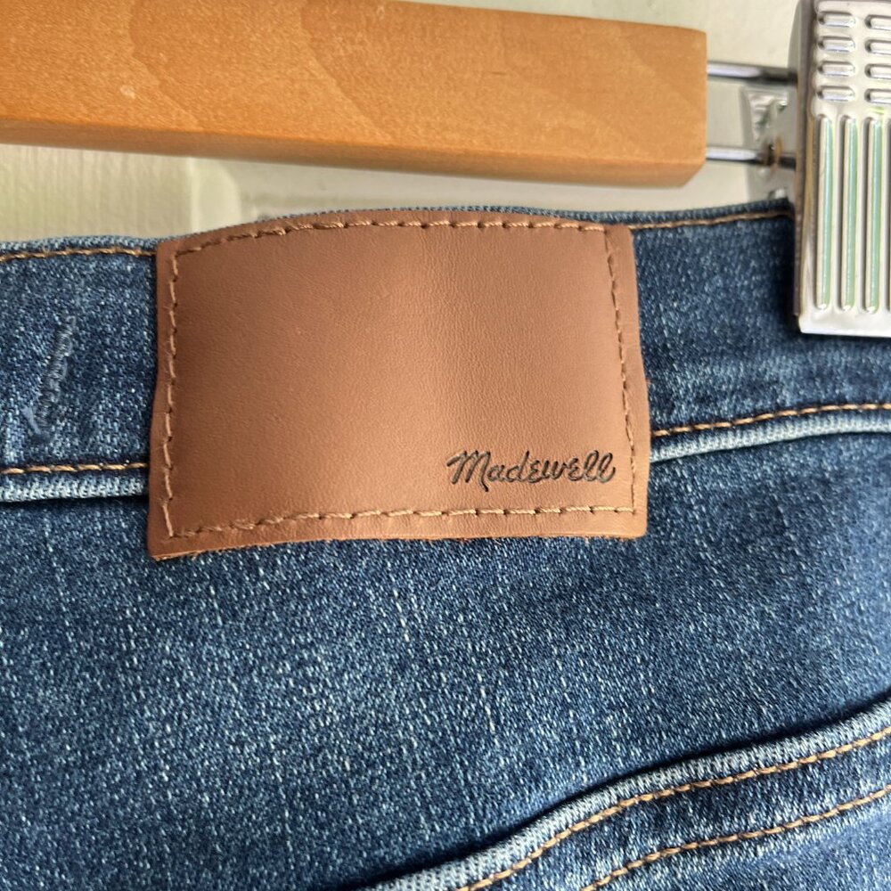 NWT Madewell Roadtripper Jean Size 28P - Picture 11 of 12
